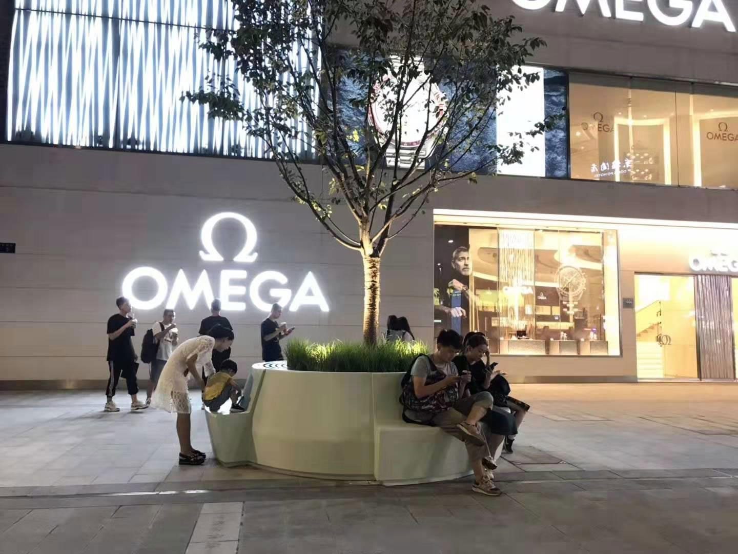 杭州西湖国际步行街四季座椅