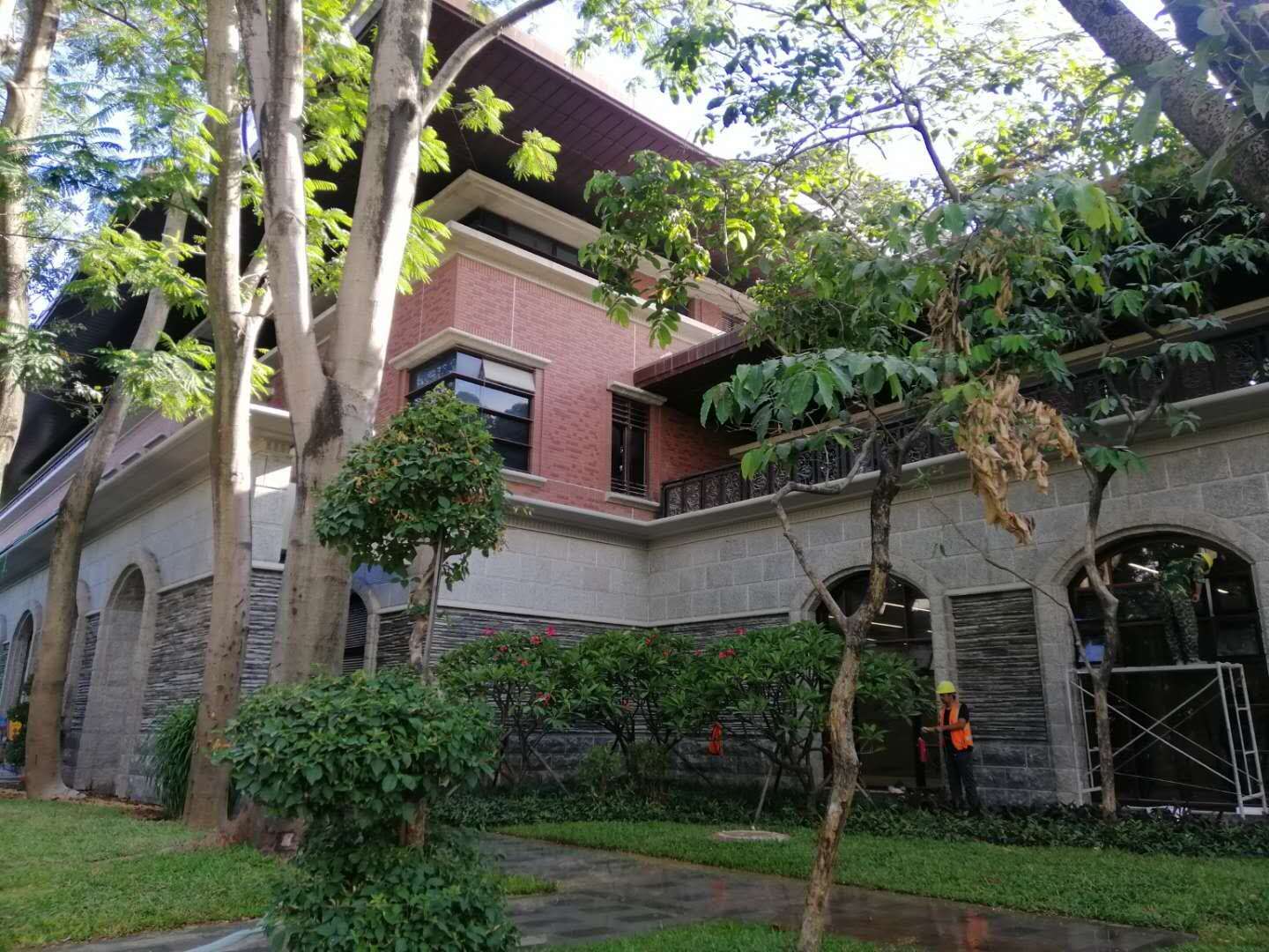 华为畈田基地（GRC幕墙）